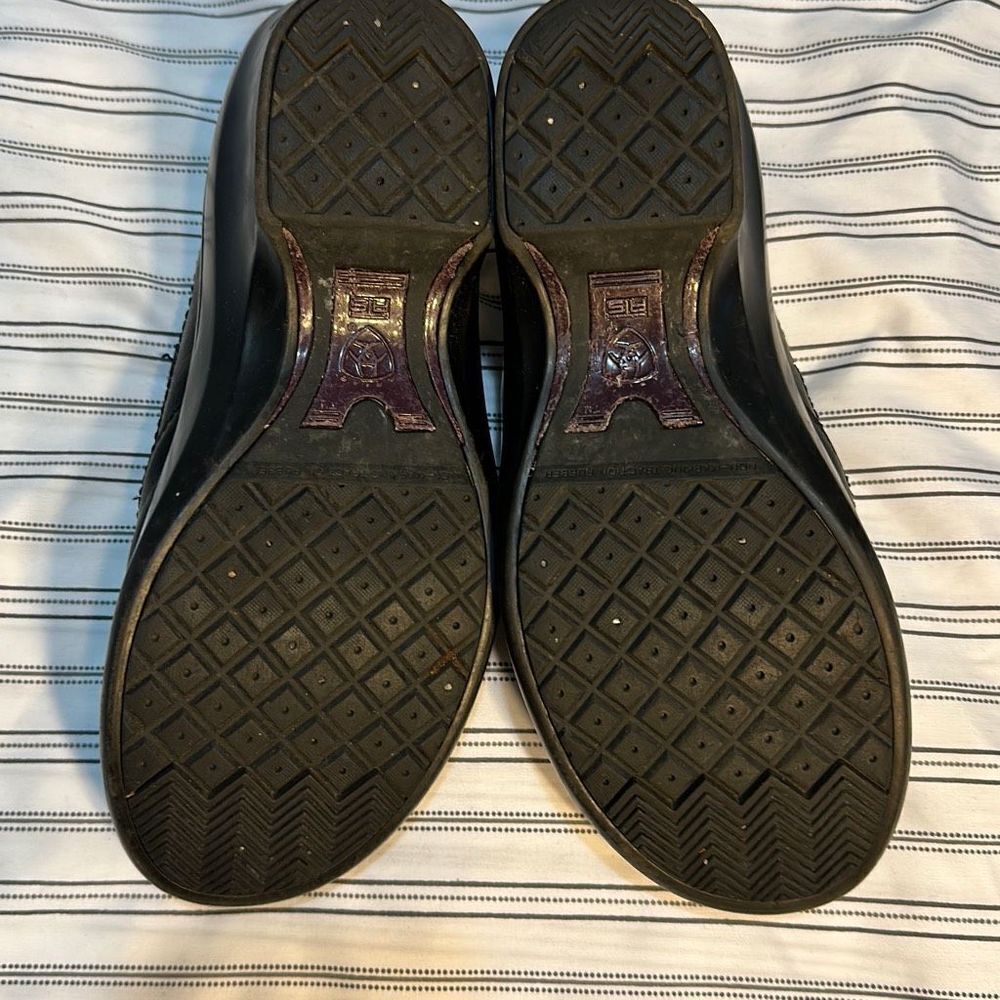Ariat Leather Clogs Size 6.5B - Picture 7 of 8